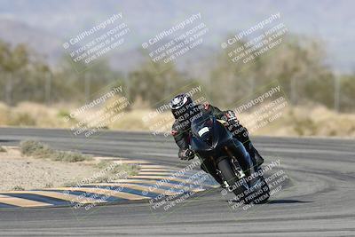 media/Dec-04-2025-Racers Edge (Thu) [[5ebc9f124d]]/3-B Group/1-Session 1 (Turn 7)/